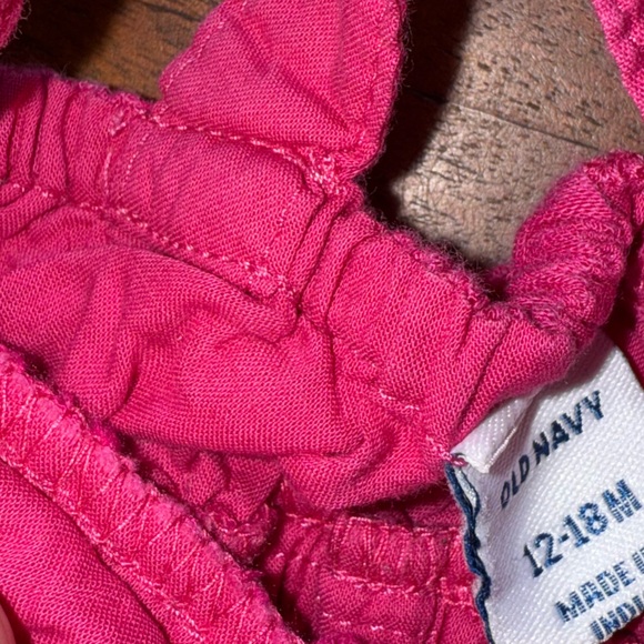 Old Navy 12-18m romper - Picture 2 of 2